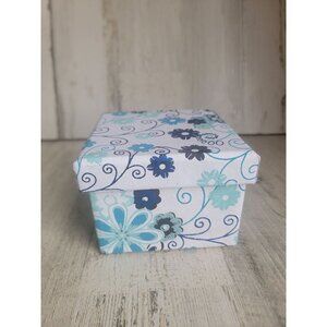 Unique white blue flower gift box pretty xmas floral‎